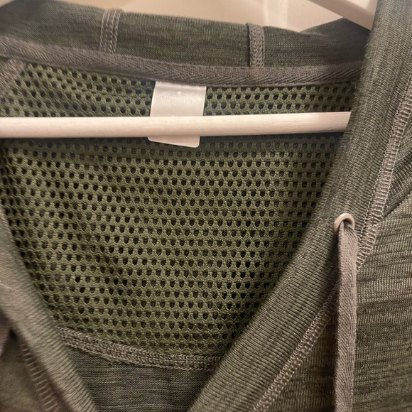 St John’s Bay Athletic Hoodie - Picture 4 of 7